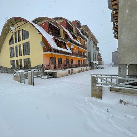 Apartment In Hotel Snow Plaza Bakuriani Kültér fotó